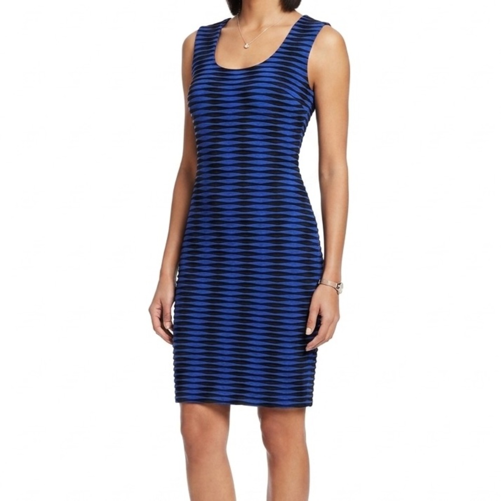Calvin Klein Bodycon Dress Blue Black Textured Sleeveless‎ Sheath Size 10